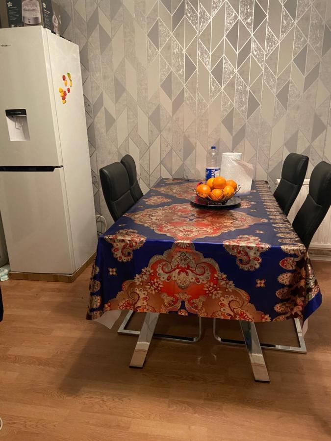King Room In Warrington Bagian luar foto